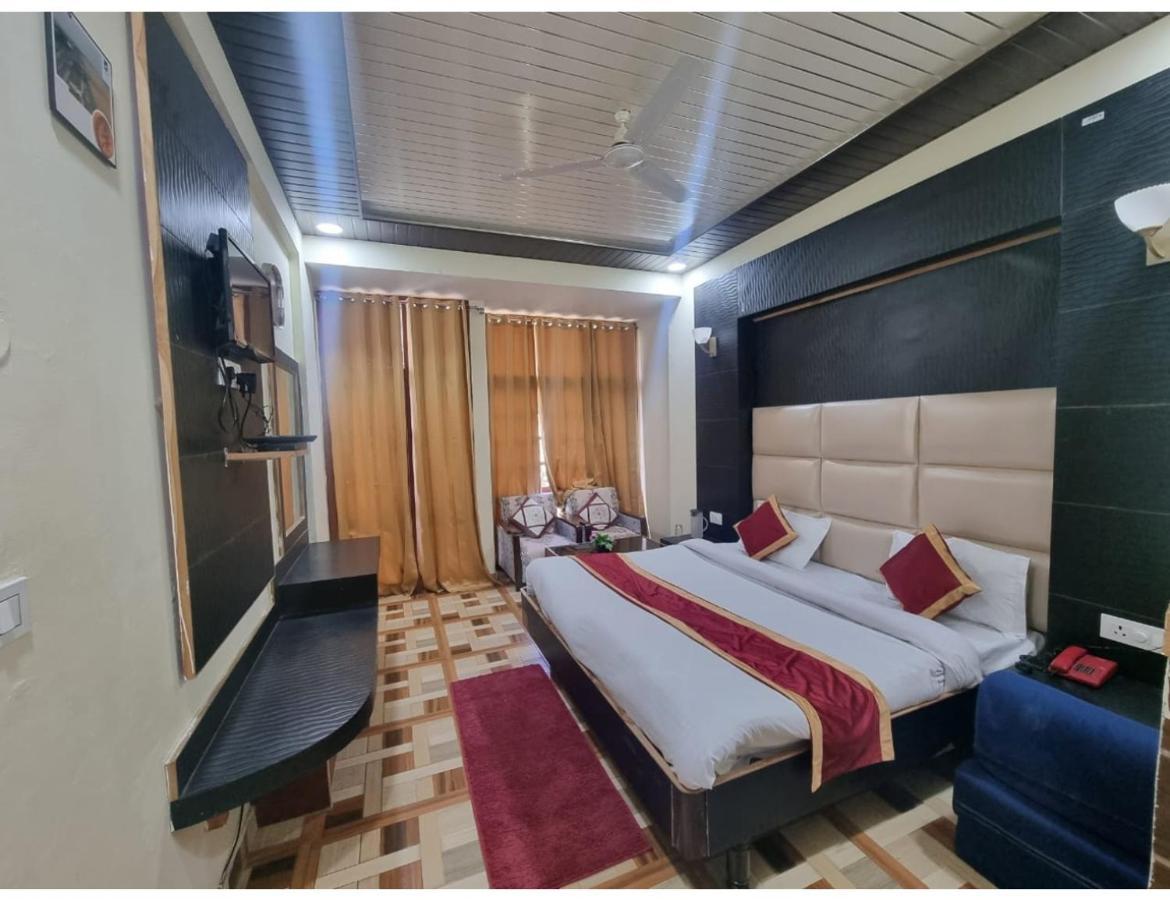 Hotel Krishna Palace, Mussoorie Dış mekan fotoğraf
