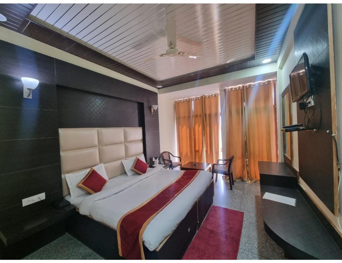 Hotel Krishna Palace, Mussoorie Dış mekan fotoğraf