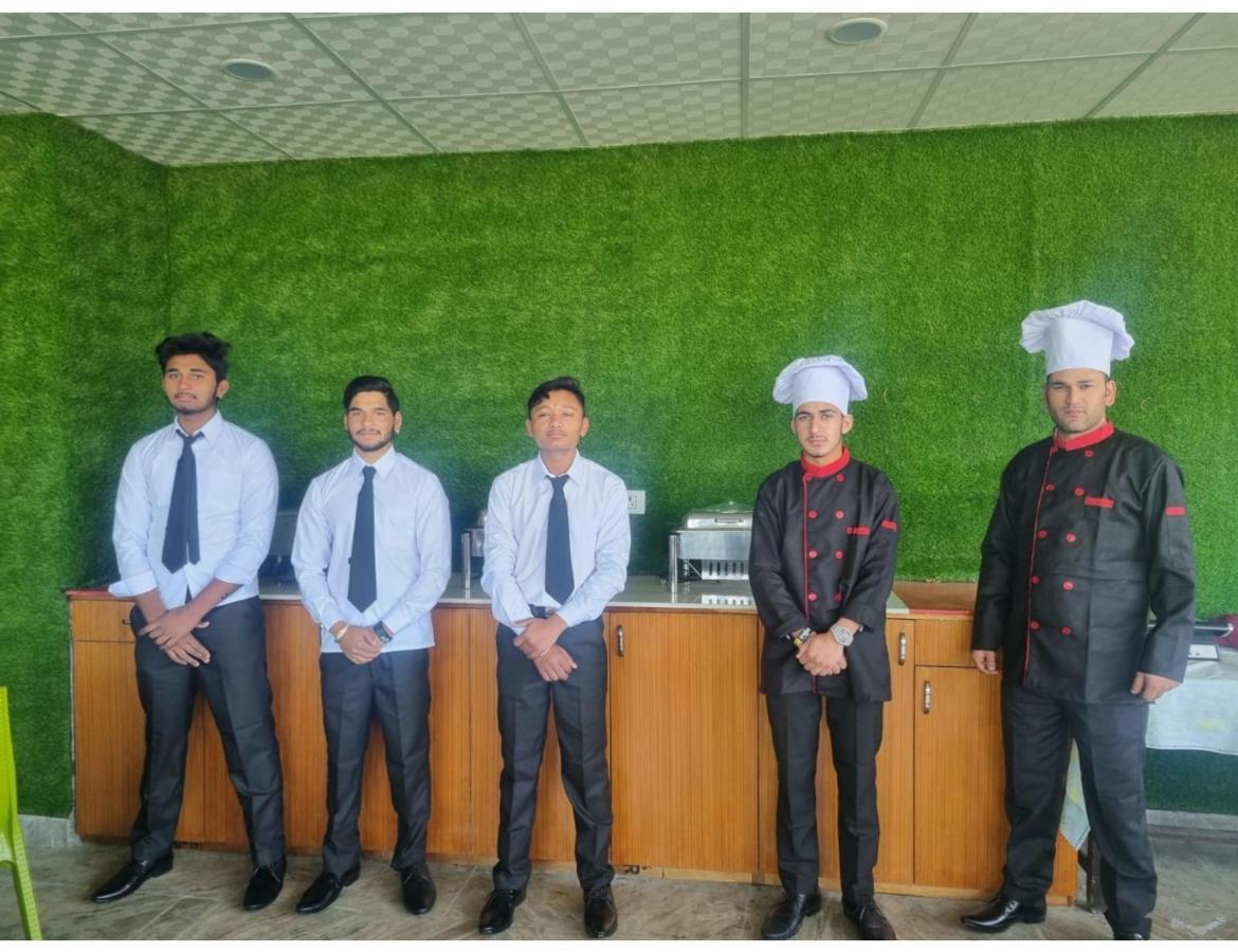 Hotel Krishna Palace, Mussoorie Dış mekan fotoğraf